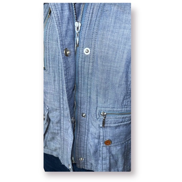 WHITE HOUSE BLACK MARKET Light Blue Lightweight Canvas Moto Jacket Size 8 - Picture 3 of 6